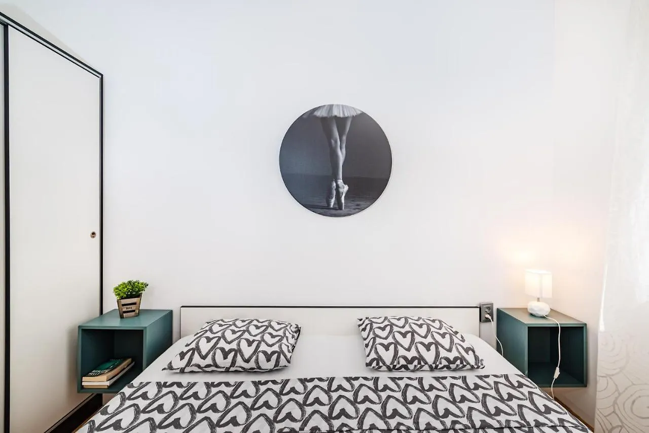 Apartment Helena Rovanjska